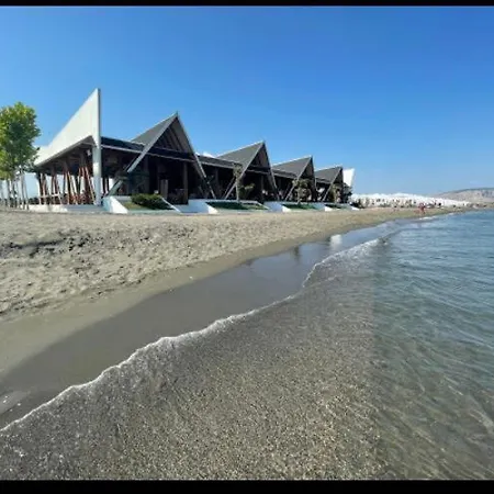 Rrezidenc *